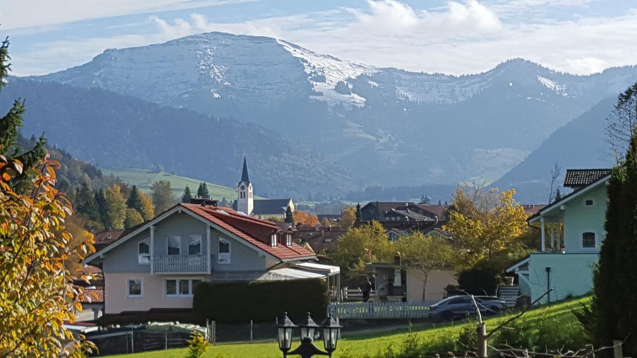 Hubertushof Hotel Garni オーバーシュタウフェン エクステリア 写真